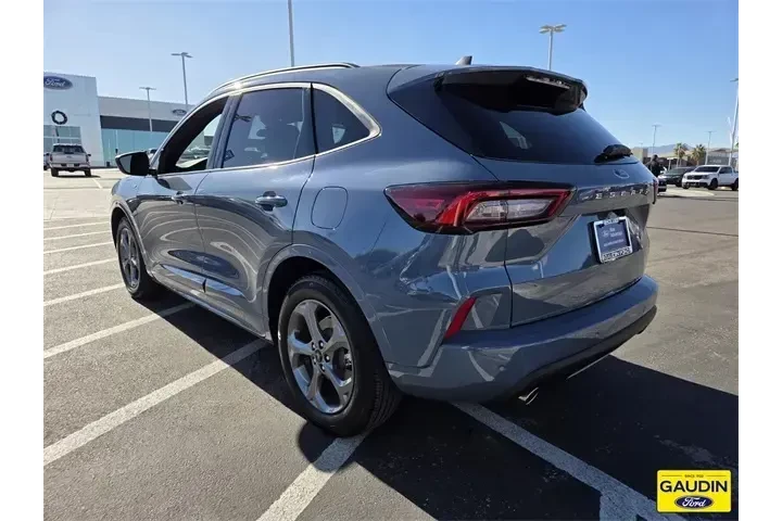 $25900 : Ford Escape 2024 ST-Line 4dr image 5