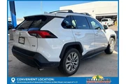 $20528 : Toyota RAV4 2019 XLE Premium thumbnail