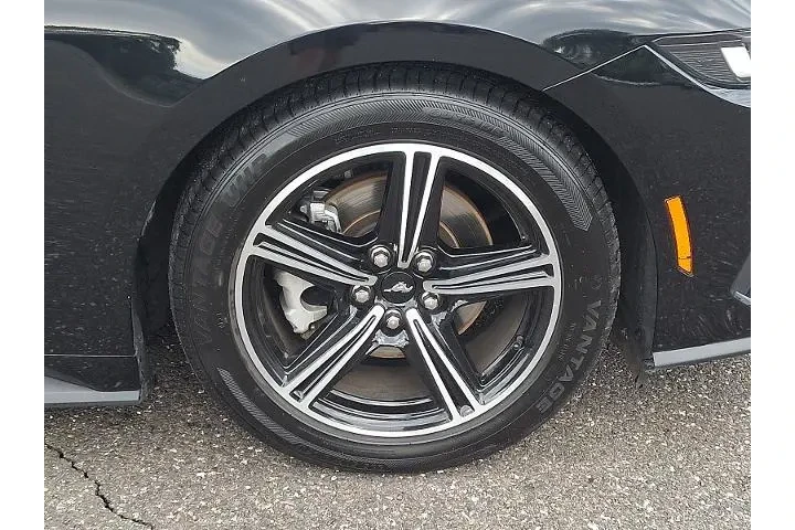 $30998 : Ford Mustang 2024 EcoBoost P image 8