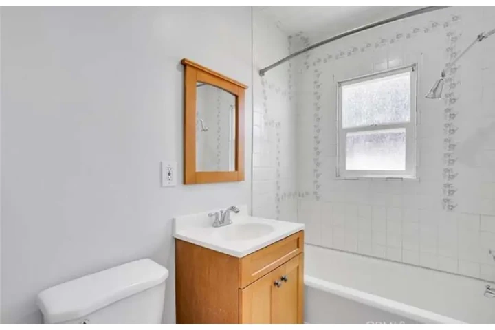 $2295 : Apartamento en (San Pedro CA) image 9