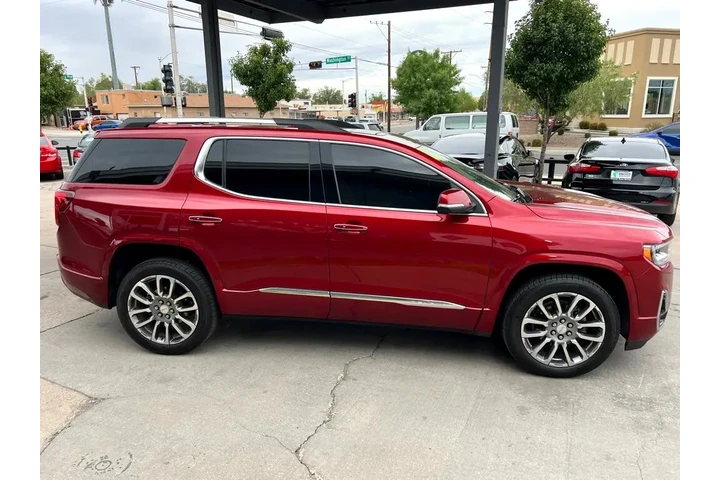 $31950 : 2022 GMC Acadia Denali AWD image 4
