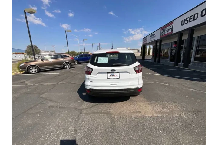 2018 Escape S image 4