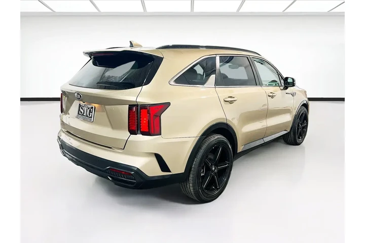 $19477 : Kia Sorento 2021 S 4dr SUV image 2