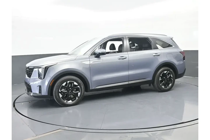 $27991 : Kia Sorento 2025 S 4dr SUV image 2