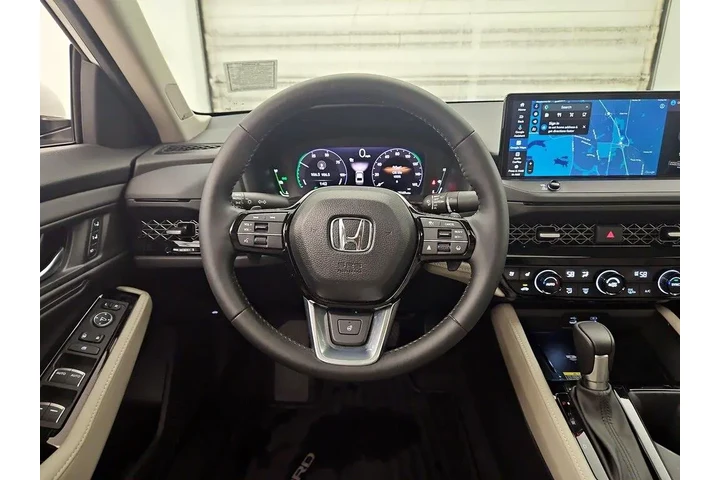 $37998 : Honda Accord Hybrid 2025 Tou image 10