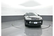 $26495 : Toyota Highlander Hybrid 201 thumbnail