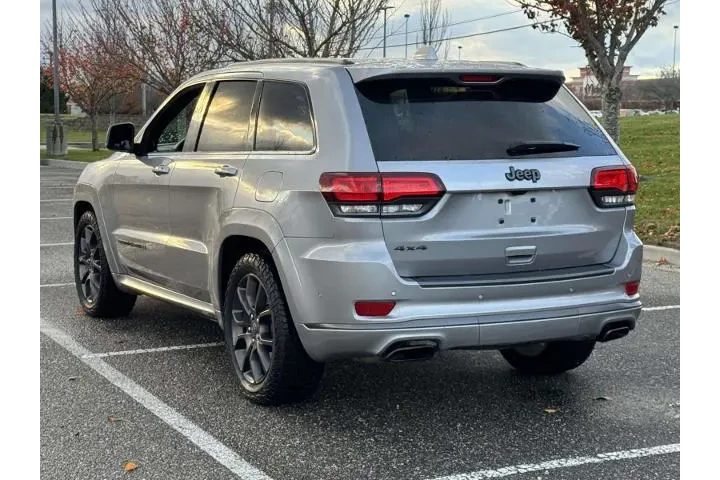 $29764 : Jeep Grand Cherokee 2021 4x4 image 4