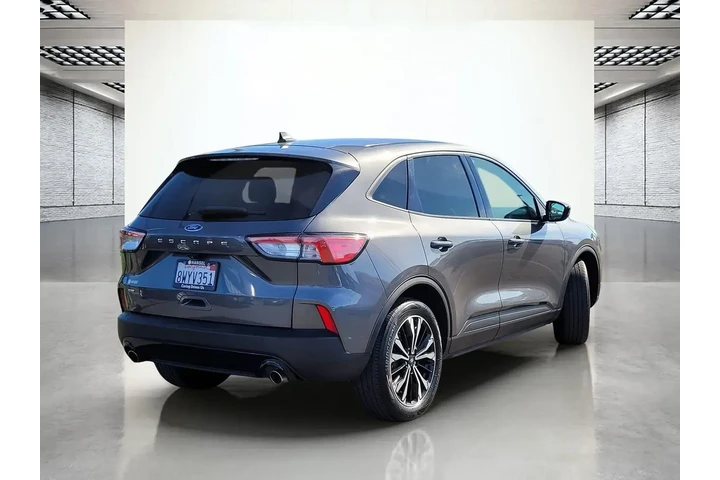 $17999 : Ford Escape 2021 SE 4dr SUV image 7