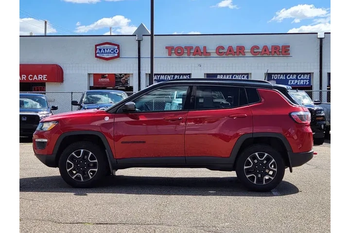 $14985 : 2018 Compass Trailhawk image 4