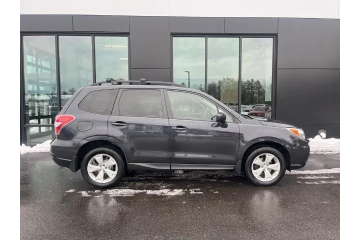 $12495 : Subaru Forester 2016 AWD 2.5 image 5