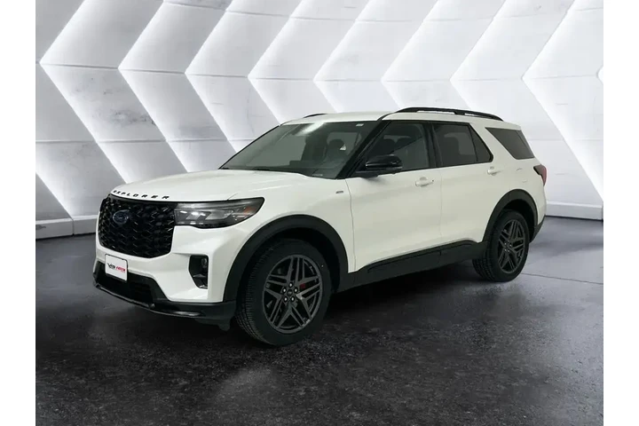 $38611 : Ford Explorer 2025 AWD ST-Li image 3