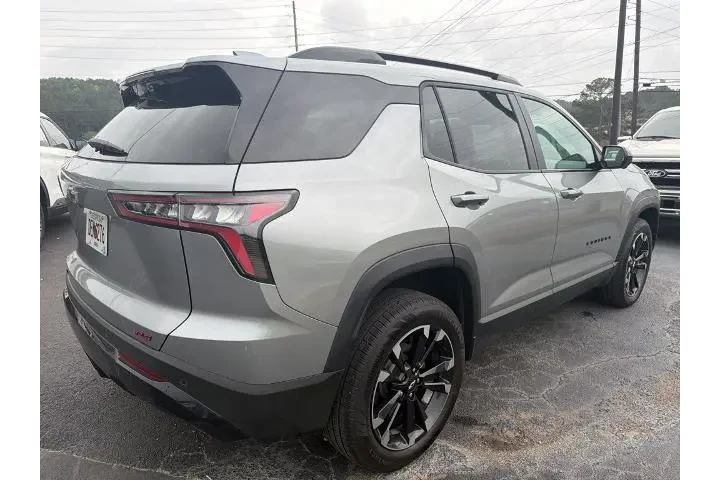 $32570 : Chevrolet Equinox 2026 RS 4d image 4