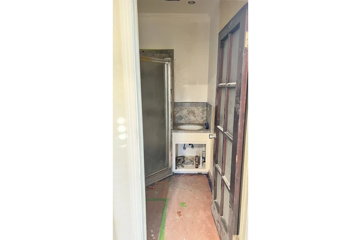 $1300 : Cuartos image 8