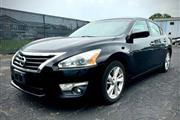 $8941 : 2015 Altima 2.5 SV thumbnail