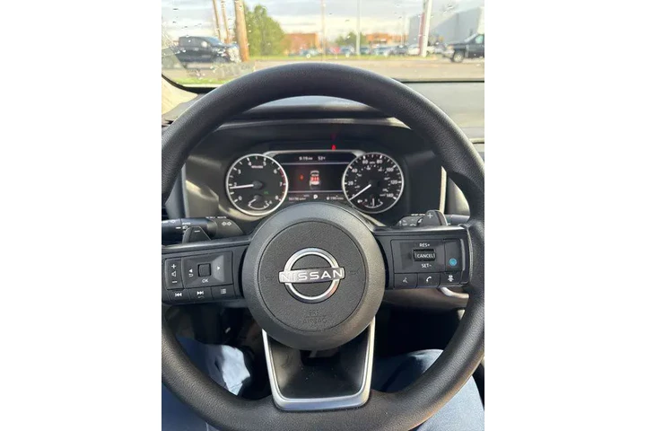 $21990 : Nissan Rogue 2024 AWD SV 4dr image 4