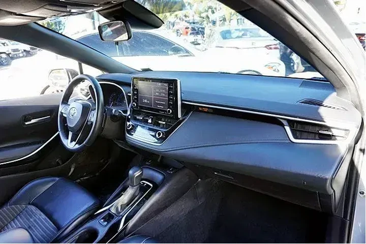 $18850 : Toyota Corolla 2022 XSE 4dr image 10