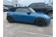 $28881 : MINI Convertible 2023 Cooper thumbnail