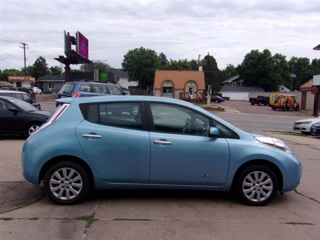 $10999 : 2015 LEAF S image 3