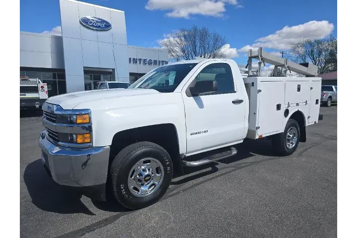 $22895 : Chevrolet Silverado 2500HD 2 image 2