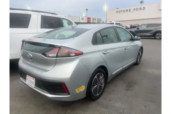 $18988 : Hyundai IONIQ Plug-in Hybrid image 9