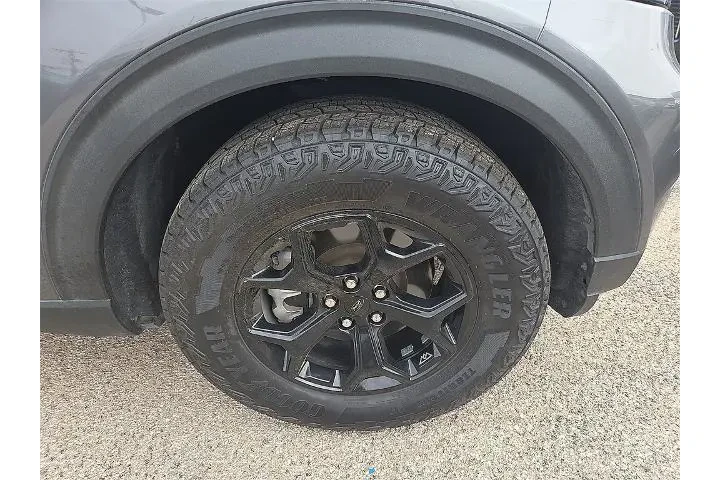 $30000 : Ford Explorer 2022 AWD Timbe image 7