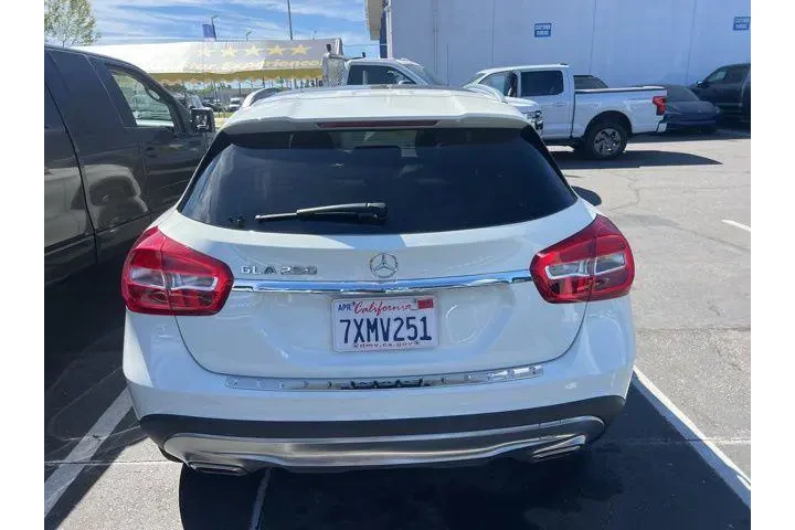 $16988 : Mercedes-Benz GLA 2017 GLA 2 image 10