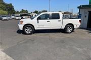 $14450 : 2010 Titan SE Truck thumbnail