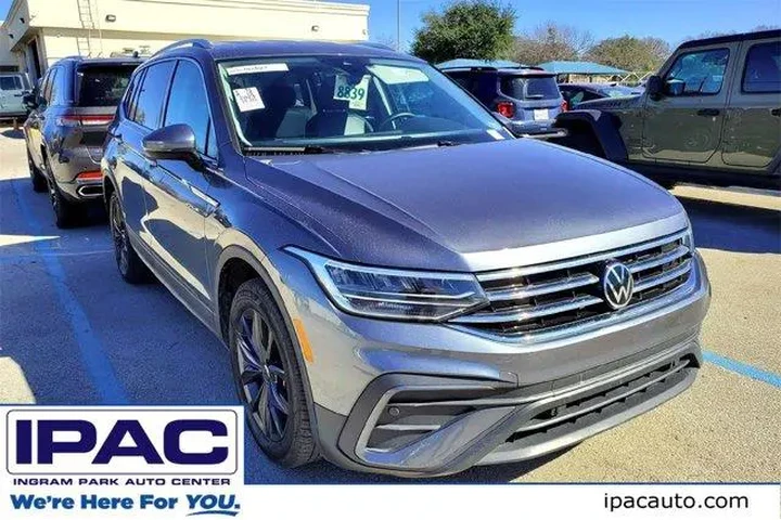 $21956 : Volkswagen Tiguan 2024 SE 4d image 1
