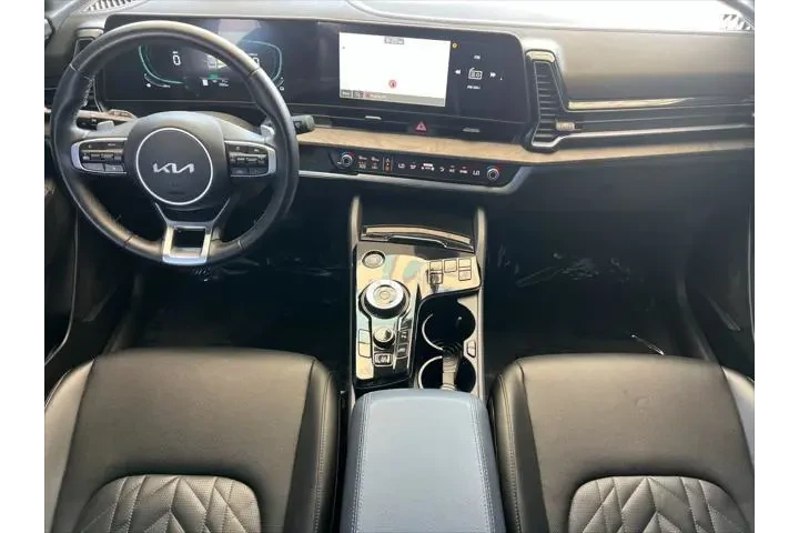 $33999 : Kia Sportage Plug-In Hybrid image 4