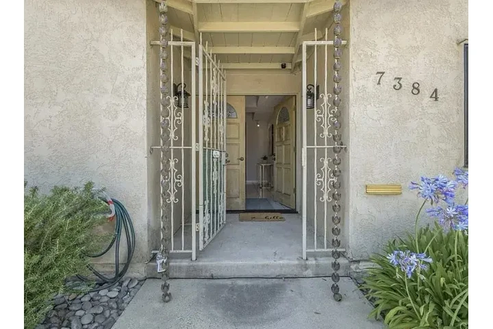 $2200 : HOUSE FOR RENT IN SAN DIEGO CA image 8