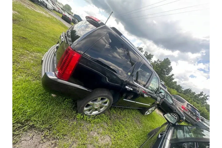 $10995 : 2012 Escalade Hybrid image 5