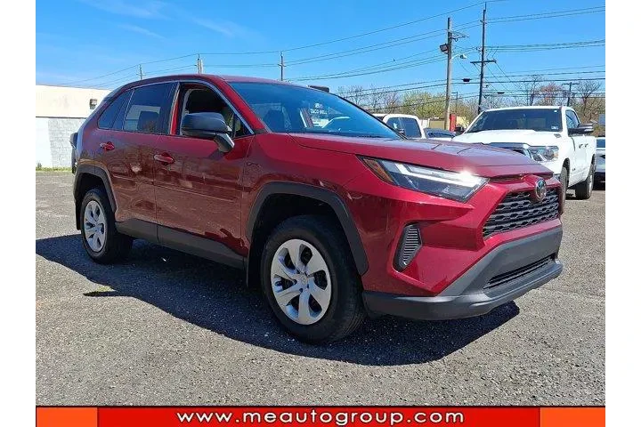 $28575 : Toyota RAV4 2024 AWD LE 4dr image 7