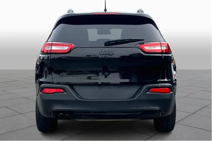 $8247 : Jeep Cherokee 2017 Sport 4dr image 4