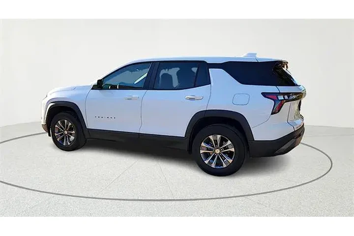 $25501 : Chevrolet Equinox 2025 4x4 L image 6