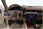 $16982 : Chevrolet Suburban 2011 4x4 thumbnail