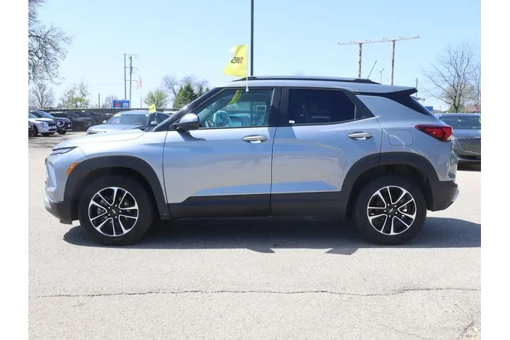 $23777 : Chevrolet Trailblazer 2025 L image 6