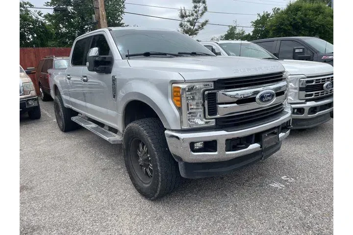 $33800 : Ford F-250 Super Duty 2017 4 image 4
