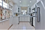 $1500 : Available En Garden Grove thumbnail