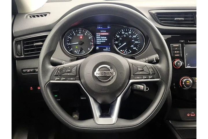 $15998 : Nissan Rogue Sport 2021 S 4d image 10