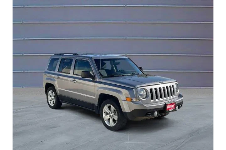 $13000 : Jeep Patriot 2016 Latitude 4 image 1