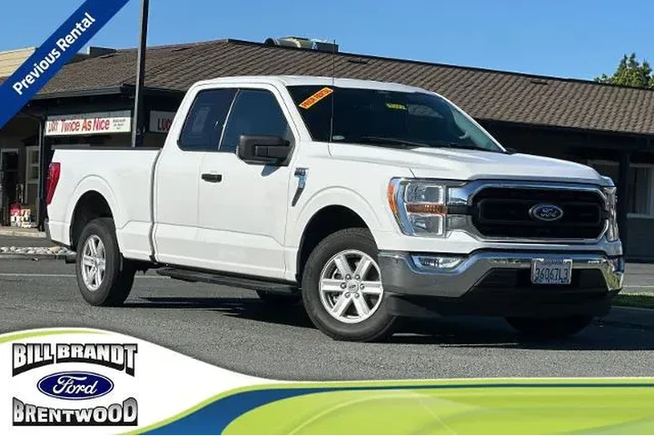$29700 : Ford F-150 2021 4x2 XL 4dr S image 1