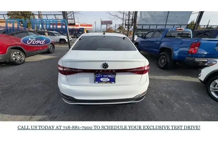 $19488 : Volkswagen Jetta 2025 S 4dr image 4