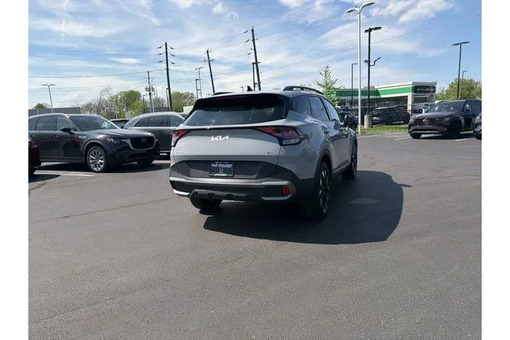 $28980 : Kia Sportage 2023 AWD X-Line image 7
