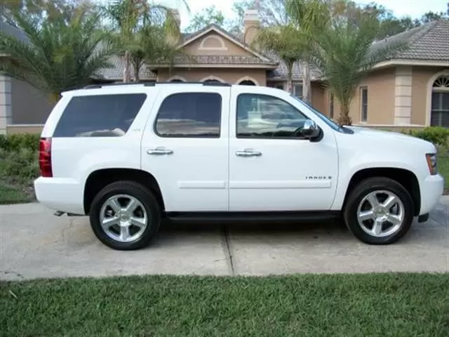 $5500 : 2008 CHEVROLET TAHOE LTZ image 2