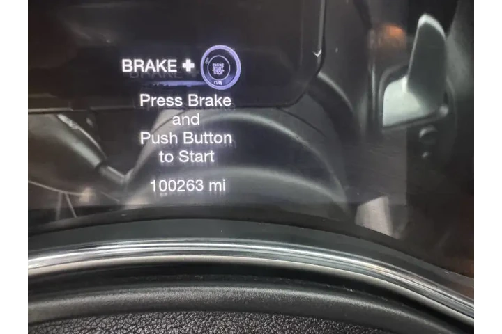 $14995 : 2017 Grand Cherokee Altitude image 8