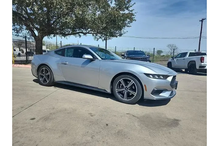 $28496 : Ford Mustang 2024 EcoBoost P image 1