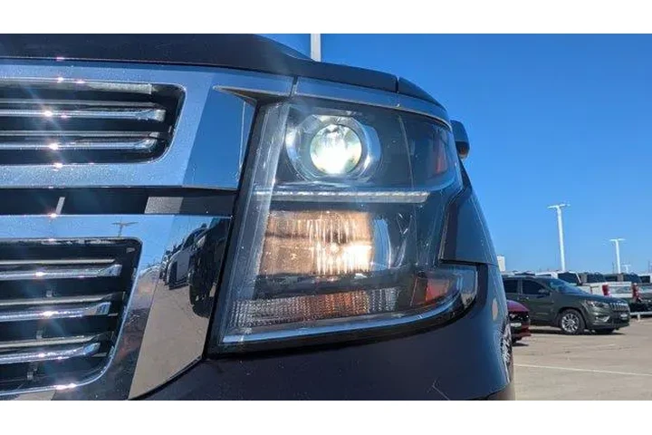 $29200 : Chevrolet Tahoe 2018 4x4 Pre image 9