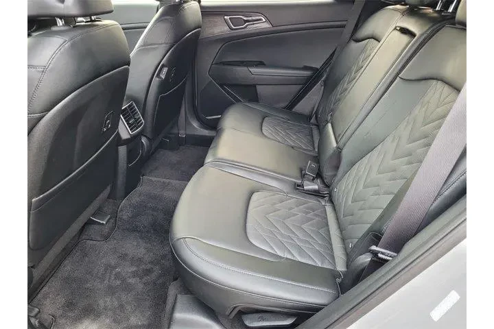 $29988 : Kia Sportage 2025 AWD X-Line image 6