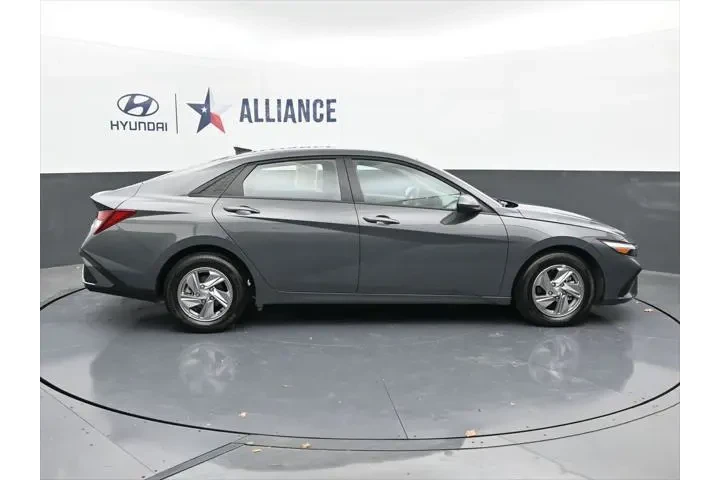 $20171 : Hyundai ELANTRA 2025 SE 4dr image 9