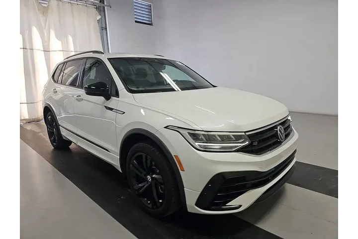 $22990 : Volkswagen Tiguan 2023 SE R- image 3